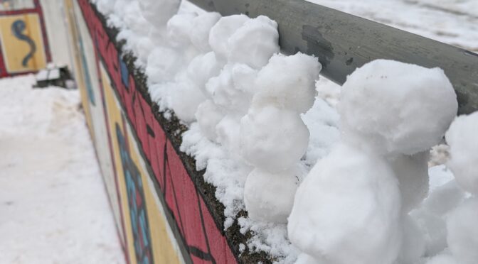 Winter auf dem Schulhof